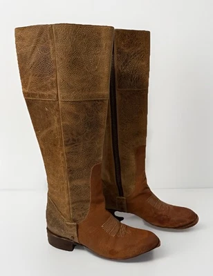 Botas altas Freebird-Wrang By Steven para mujer de cuero en relieve envejecido talla 7 Foto 1 de 4