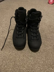 British Army Black AKU Pilgrim Goretex Combat Boots, Size UK - 9M - Picture 1 of 2