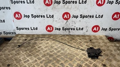 Toyota Camry MK8 XV7 2019-2022 2,5 híbrido portón trasero mecanismo de bloqueo de maletero Foto 1 de 4