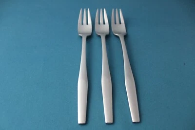 3 tenedores de cena Dansk VARIATION V acero inoxidable satinado Japón 8" Foto 1 de 4