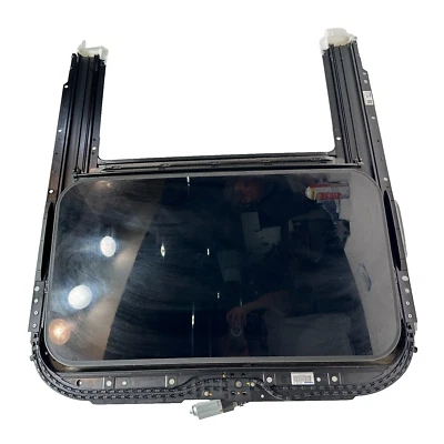 2012-2018 AUDI A6 SUNROOF FRAME WINDOW GLASS W/ MOTOR SUN SHADE OEM - Image 1 of 4