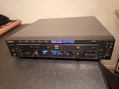 Sony RCD-W500C 5 Disk CD Changer and Recorder Parts/Repair Powers On READ - Image 1 of 4