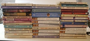 Lot: 38 Regency Romance Novels - Picture 1 of 12