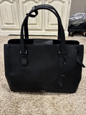 NEW Tumi OAKFIELD 100% Grain Leather Large Laptop Briefcase