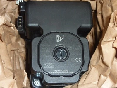 GRUNDFOS Buderus 8737901316_0003 Nefit Proline NxT Pumpe 7736701227 130mm NEU OVP