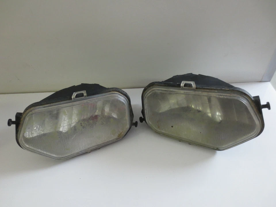 Polaris Sportsman ETX 325 2015 4x4 ATV usado OEM par de luces delanteras  Foto 1 de 2