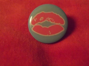 Beso Boxfresh Pin Serie Button Badge sin usar - Imagen 1 de 2