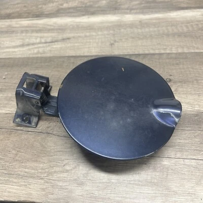 99-02 Saab 9-3 94-98 Saab 900 tanque de llenado de combustible puerta de acceso tapa de gas cubierta OEM Foto 1 de 4