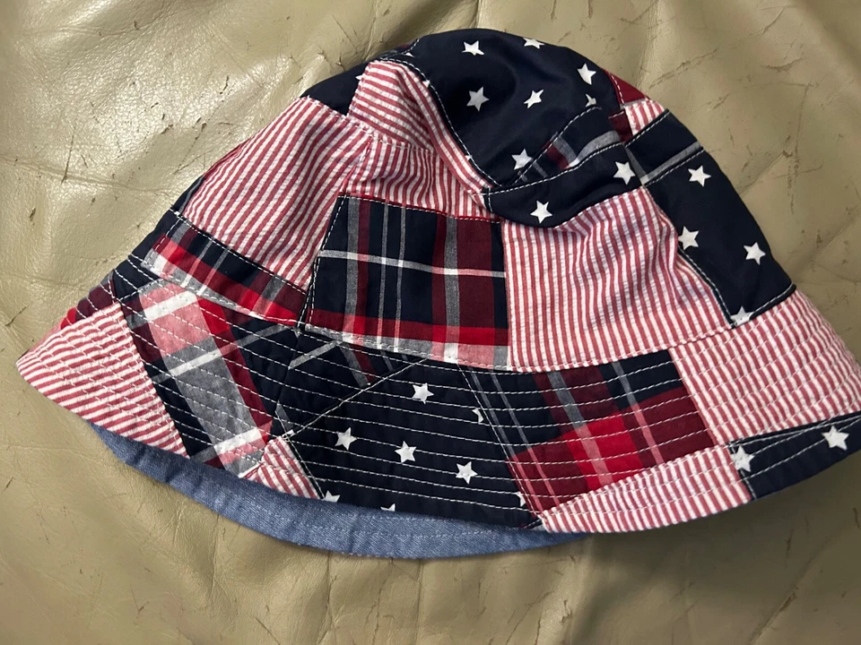 gymboree  4th of July reversible bucket hat 6-8 - Image 1 of 3