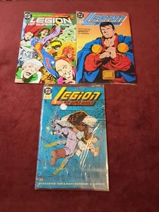 Legion of Super-Heroes Lot of 4 September 1984, 89 1990 Series Comics Family Own - Picture 1 of 6