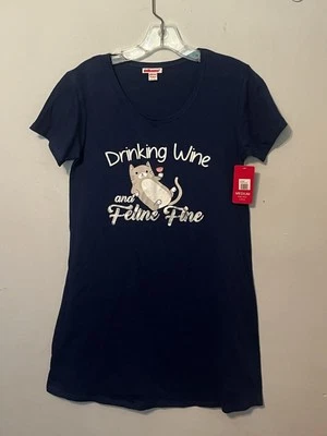 NUEVO CON ETIQUETAS Camisa para Dormir Casa de Muñecas Azul Algodón Manga Corta Hasta la Rodilla Gato Vino Talla M Foto 1 de 4