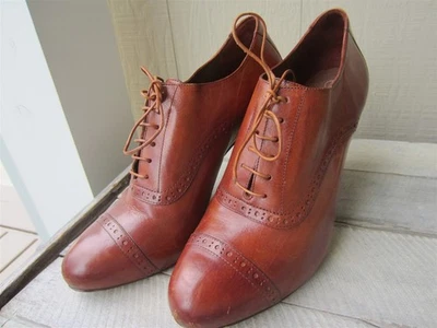 Women's COLE HAAN Nikeair Lace Up Oxford Brown Leather Pumps Sz 9B Shoes  - Image 1 of 4