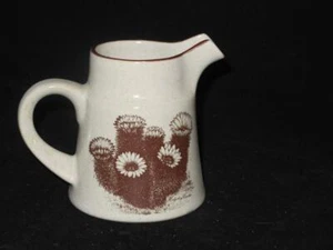 Noritake Steingut Wüstenblumen Milchkännchen 8341 Kaktus - Bild 1 von 1