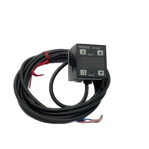 Keyence 12-24VDC 1/8"" NPT Unterdruck - 101,3 kPa digitaler Drucksensor - Bild 1 von 6