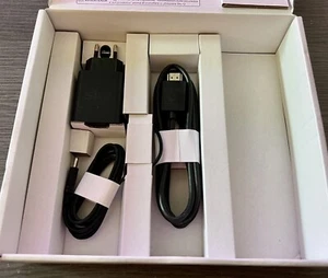 ALIMENTATORE TRASFORMATORE PER DECODER SKY Q E GLASS STREAM ORIGINALE +CAVO HDMI - Foto 1 di 2
