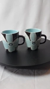 Laurie Gates Cafe Blues Set of 2 Flower Coffee Mug Cup Blue Brown & White EC - Picture 1 of 3
