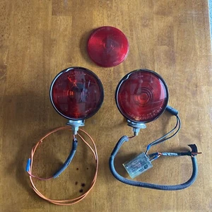 PM-410 Fender Mount Tail Light Housing Peterson 410-15 Red Plastic Lens (EXTRAS) - Picture 1 of 10