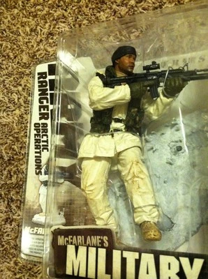 McFarlane Military (Series 4)- "Army Ranger/Arctic Operations" (MIP) 2006  - Image 1 of 4