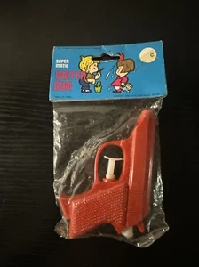 Vintage Toy Water Gun Supermatic Red Kids Toy Water Fun 1960’s Sealed Pkg. - Picture 1 of 20