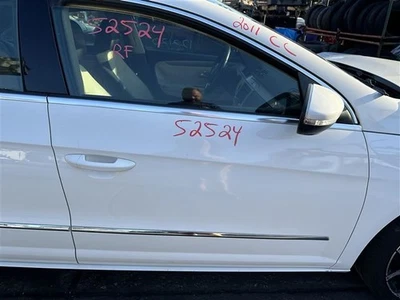 Passenger Right Front Door Electric Fits 09-17 CC 1109894 - Imagem 1 de 4