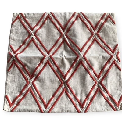 Funda de almohada Southern Living bordada cosida marfil salmón rosa diamante 22 pulgadas Foto 1 de 4