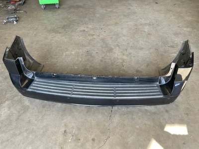 Panel de cubierta de parachoques inferior trasero negro PDC 1585 OEM 15 16 17 Lincoln Navigator Foto 1 de 4