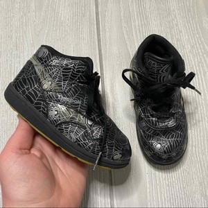 reebok spiderman shoes