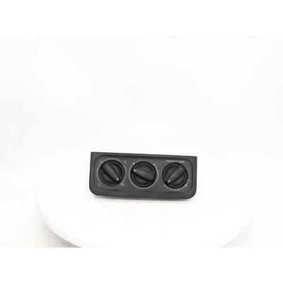 Volkswagen Jetta 1994 control de temperatura número de pieza - 1H0819045C Foto 1 de 4