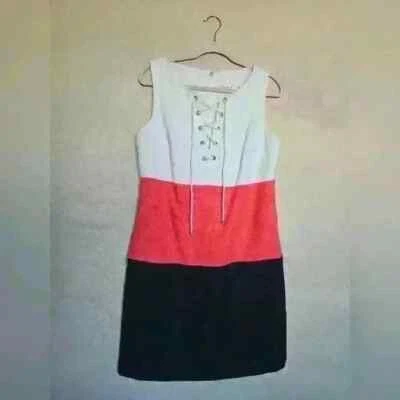 Vestido Trina Turk Miss Brady 2 Colorbock Foto 1 de 4