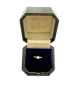Anillo de compromiso solitario de diamantes de 0,25 quilates de oro de 9 quilates anillo vintage - talla K Foto 1 de 4