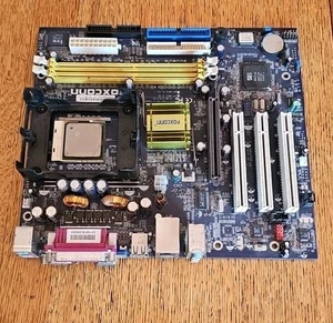 Foxconn 651M03 Mainboard mit Intel Pentium 4 2,8GHz 533Mhz SL7E2 - Bild 1 von 4