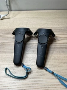 HTC Vive Virtual Reality VR Wand Controllers 2PR7100 Pair - Picture 1 of 20