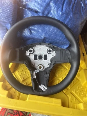 OEM 2017-2023 Tesla Model 3 Y Steering Wheel Leather Heated 2547536APQ-AC - Image 1 of 4