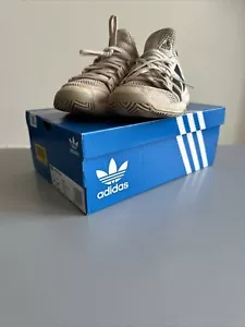 ADIDAS SNEAKER TURNSCHUHE GR.31 KINDER TURNSCHUHE WEISS MIT SCHWARZ - Bild 1 von 20