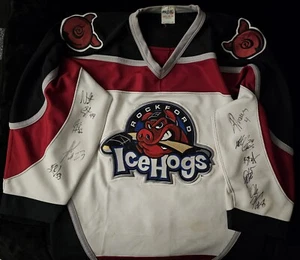SIGNED by players Rockford Icehogs AHL Hockey Jersey Vintage White-Medium - Picture 1 of 4
