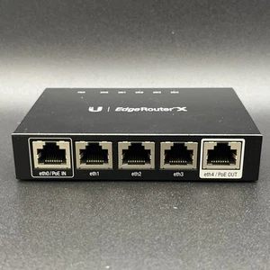 UBIQUITI ER-X. EdgeRouter X 5-Port Gigabit Wired PoE Router - Photo 1/3