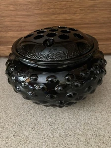 Vintage L.E. Smith Black Amethyst Glass Hobnail Flower Frog Vase - Picture 1 of 7