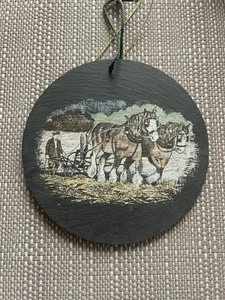 Lovely Collectible Vintage Horse Themed Slate Wall Hanging - Picture 1 of 3