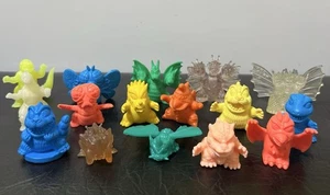Godzilla 16-piece stamp eraser - Picture 1 of 2