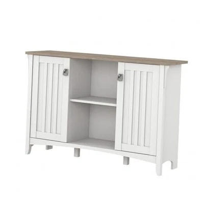  Armario de almacenamiento Salinas Accent con puertas en blanco puro y gris Shiplap  Foto 1 de 4