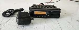 Icom IC-F1721 Two Way Radio - Zdjęcie 1 z 4