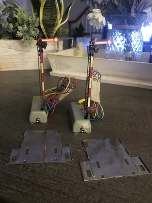 Marklin HO 7039 Home Semaphore, Set of 2 W/orig Boxes - Image 1 of 4