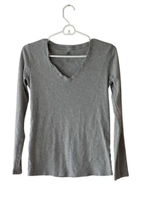 Gap  Perfect V-Neck Tee Long Sleeve V-Neck Thermal Layering Basis Size M - Picture 1 of 6