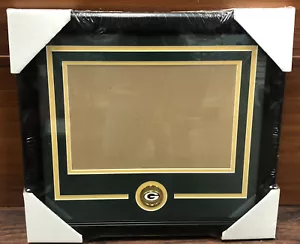 Green Bay Packers New 12x8 STOCK CERTIFICATE Team Medallion Frame Kit - Picture 1 of 2