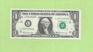 1969B ..UNCIRC $1  L 3747 2560 B  .... 1969B $1  L-B      NICE NOTE        FRN - Picture 1 of 2