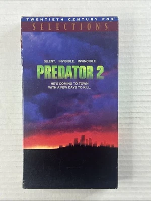 Predator 2 VHS Tape 1991 Sci-Fi Action Film, Danny Glover, Gary Busey - Image 1 of 3