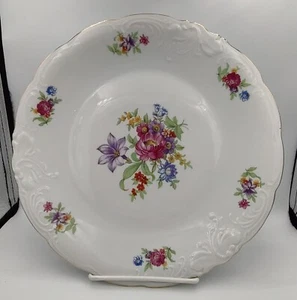 Wawel Meissen Flower Dinner Plate - Poland - Picture 1 of 6