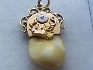 A RARE 9CT LARGE HEAVY RED DEER TOOTH MOUNTED PENDANT RUBY EYE 7.54grm.H/M - Picture 1 of 7
