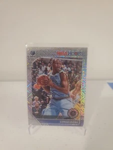 2019-20 NBA Hoops Premium Stock Silver Mojo #112 Gorgui Dieng Memphis Grizzlies - Picture 1 of 2