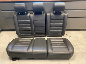 GENUINE VW TOUAREG 2004-2010 REAR SEATS - Picture 1 of 19